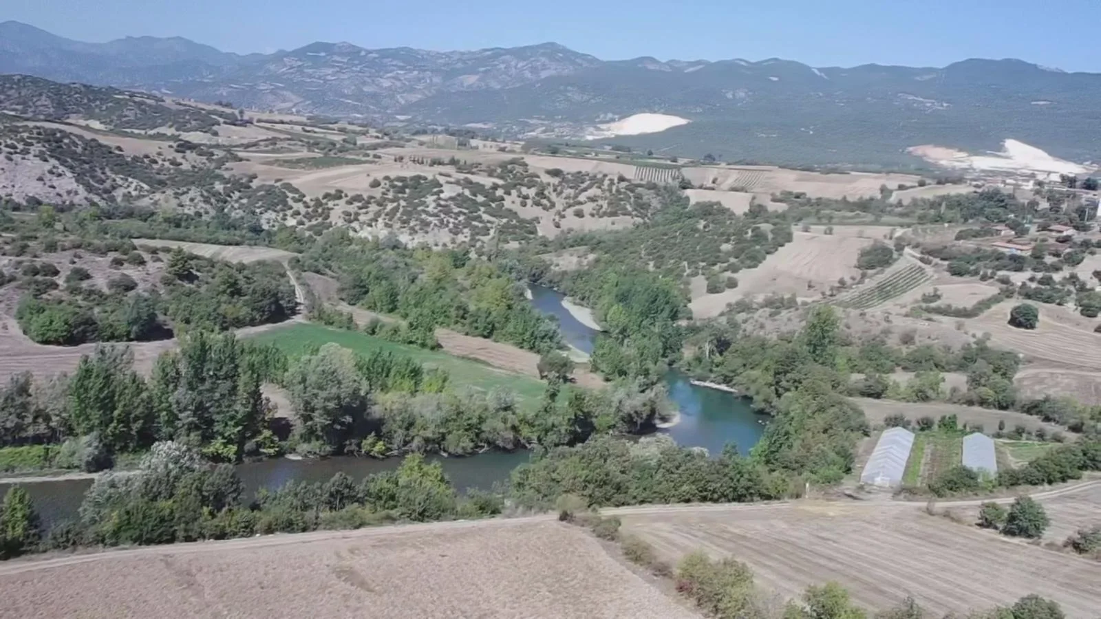 Erbaa Doğanyurt köyünde Satılık tarla - Resim 3