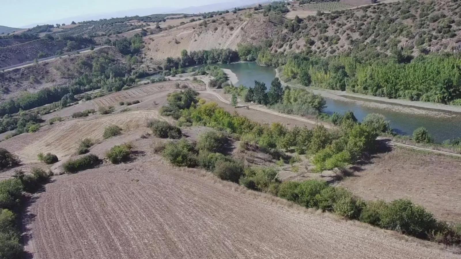 Erbaa Doğanyurt köyünde Satılık tarla - Resim 9