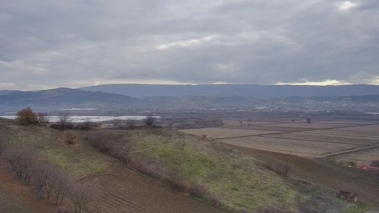 Erbaa Karşıyaka mahallesinde satılık tarla - Resim 2