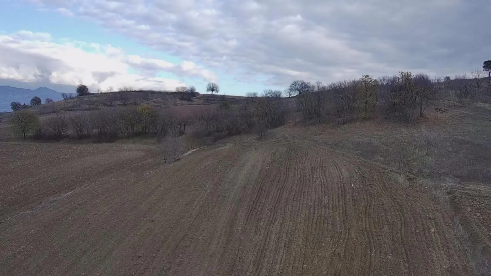 Erbaa Karşıyaka mahallesinde satılık tarla - Resim 3