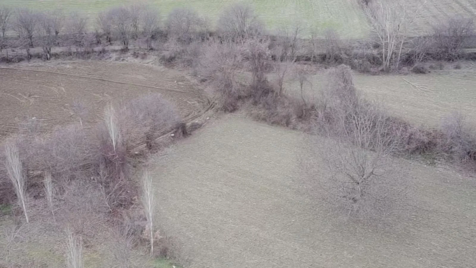 Erbaa Koçak mahallesinde    4725 m2 satılık tarla - Resim 6