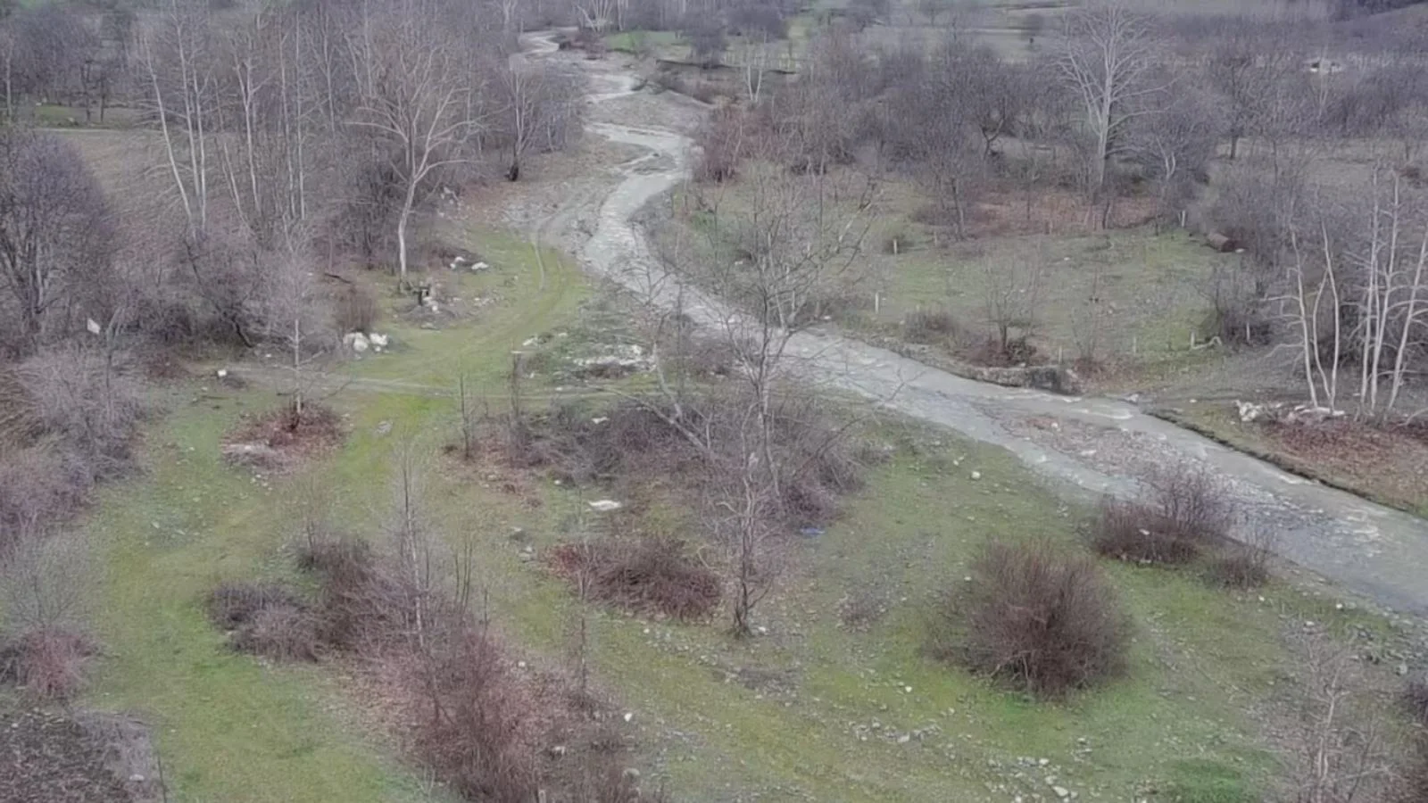 Erbaa Koçak mahallesinde    4725 m2 satılık tarla - Resim 7